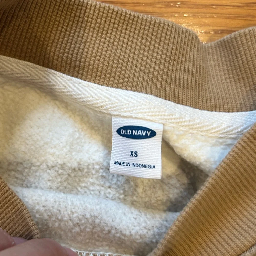 Old Navy womens xs crewneck top brown white stripe puffed PERFECT CONDITION - Picture 3 of 5